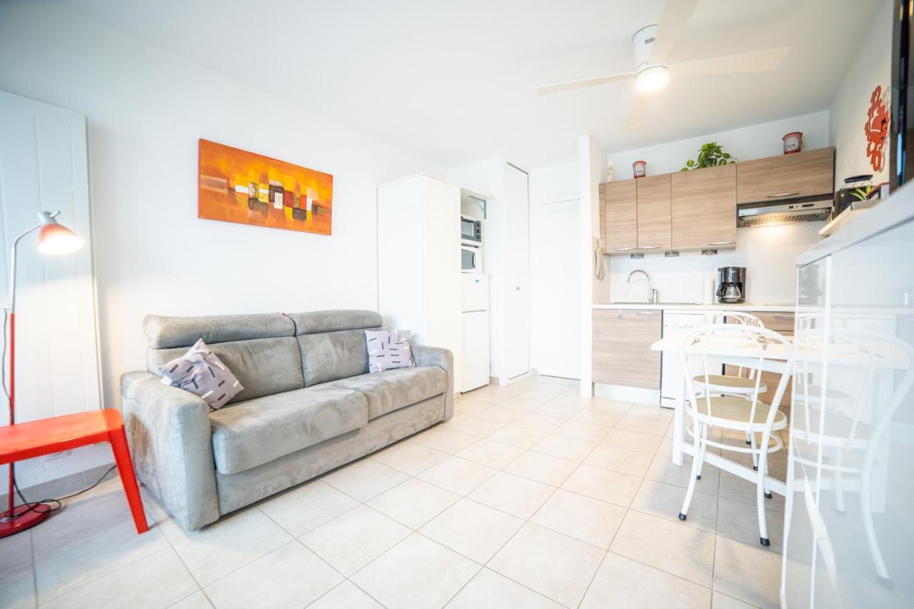 Sun7 -face Plage- Wifi-parking -piscine - Pros Servicesconciergerielagrandemotte