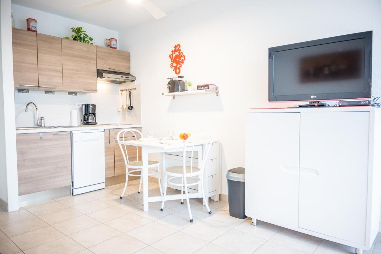 Sun7 -face Plage- Wifi-parking -piscine - Pros Servicesconciergerielagrandemotte *